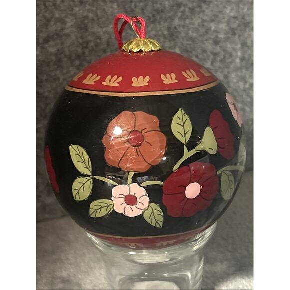 Li Bien - Reverse Hand Painted Glass Ornament - Undated - Floral 3.5” - Picture 1 of 6